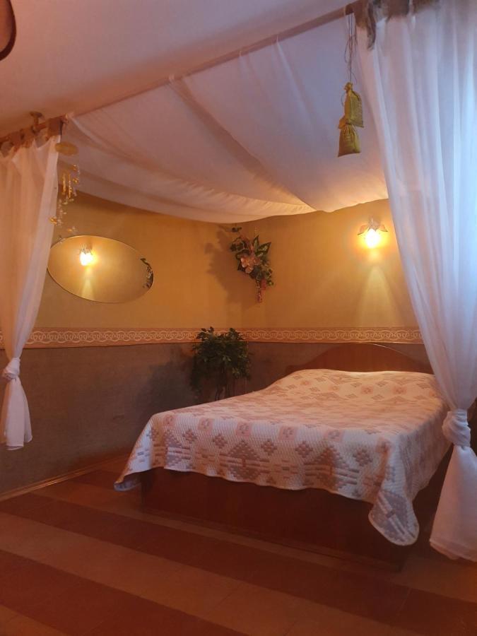 Дом Для Души С Бассейном Целиком Hotel Vinnytsia Luaran gambar